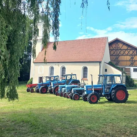 Landhaus Gaestehaus Eicherhof Forstern